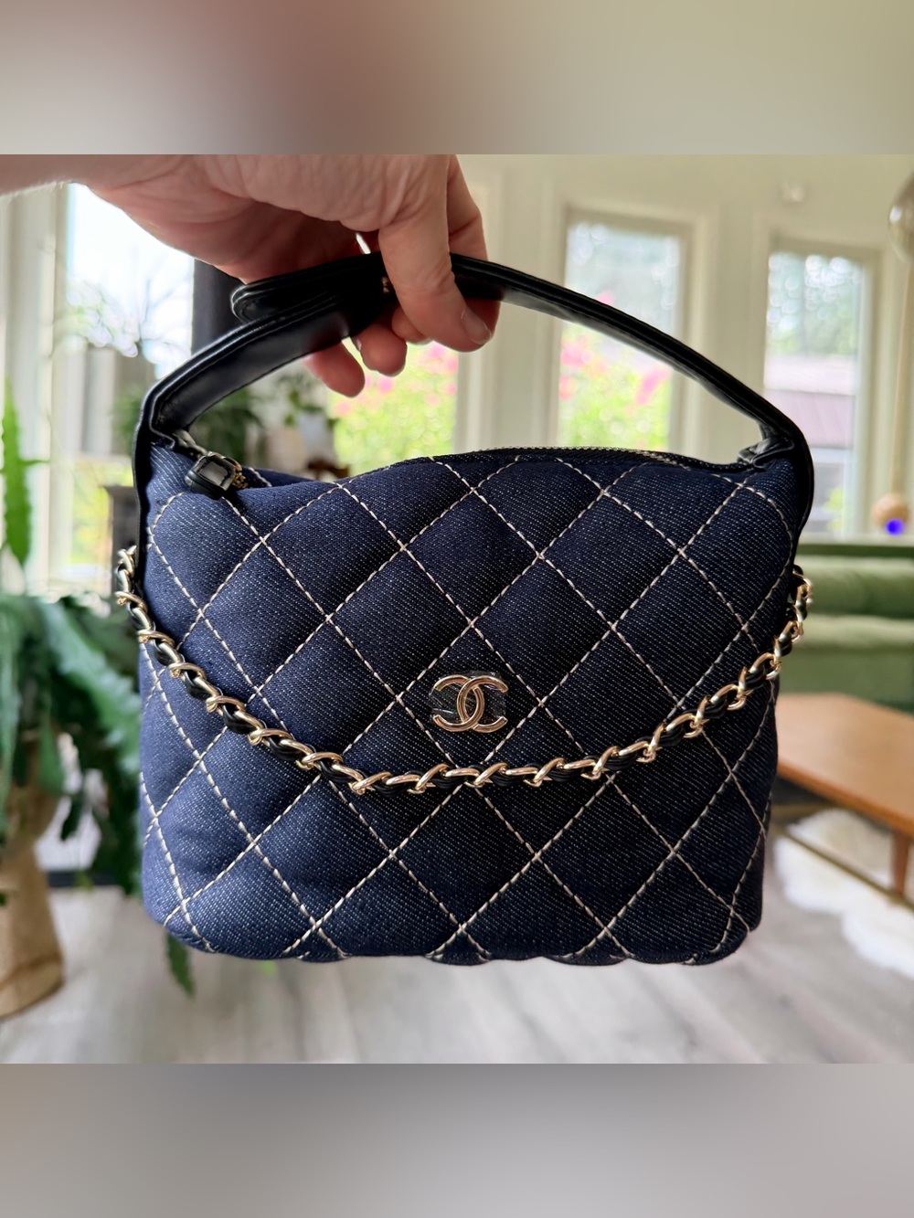 FULL SET NEW Chanel MAKEUP Denim Quilted Hobo Clutch w Chain w Gold Hardware